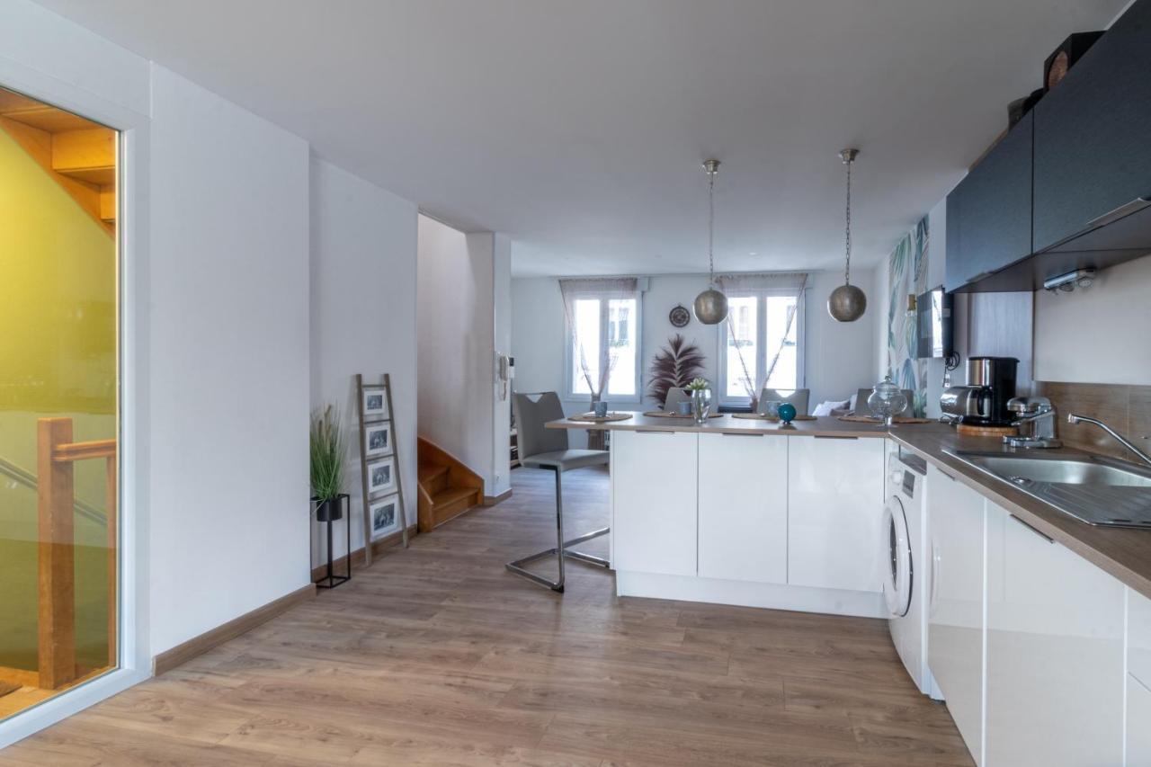 De Fil En Aiguille - Duplex Pour 4 A Calais Appartement Buitenkant foto